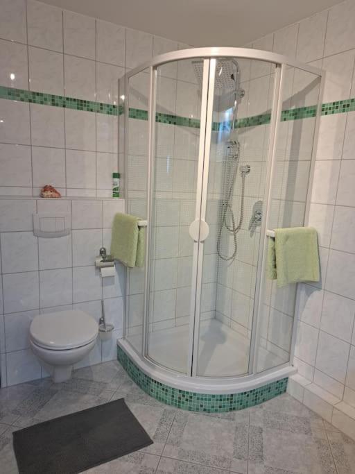 Schoene 2 Zimmer Wohnung Fürth Dış mekan fotoğraf