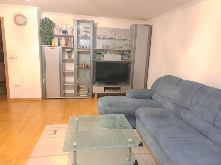 Schoene 2 Zimmer Wohnung Fürth Dış mekan fotoğraf