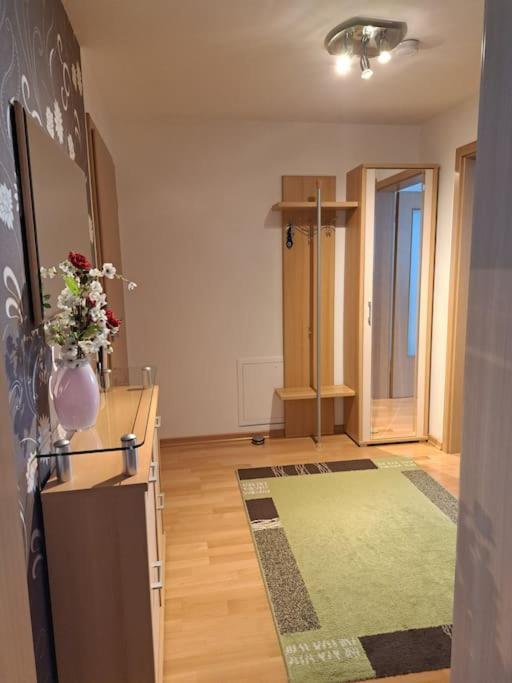 Schoene 2 Zimmer Wohnung Fürth Dış mekan fotoğraf